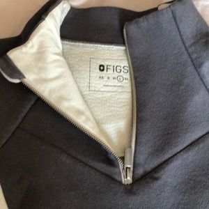 big Large Figs Pull over gray/white